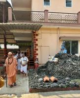 HH Swamiji's visit to Shri Venkatramana Temple Goshala at Karkala (14 Feb 2025)